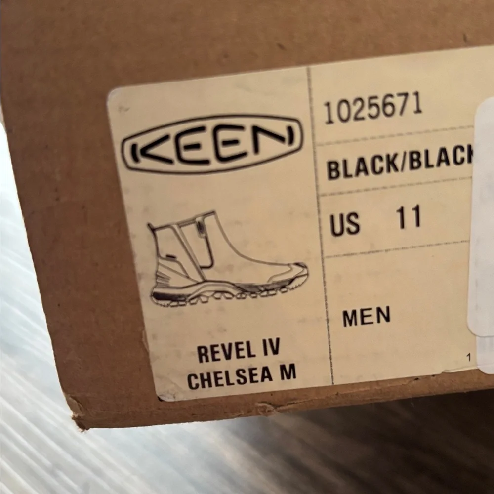 Keen Revel 4 Chelsea Polar Boots Men’s Size 11 Insulated Winter Snow Boots